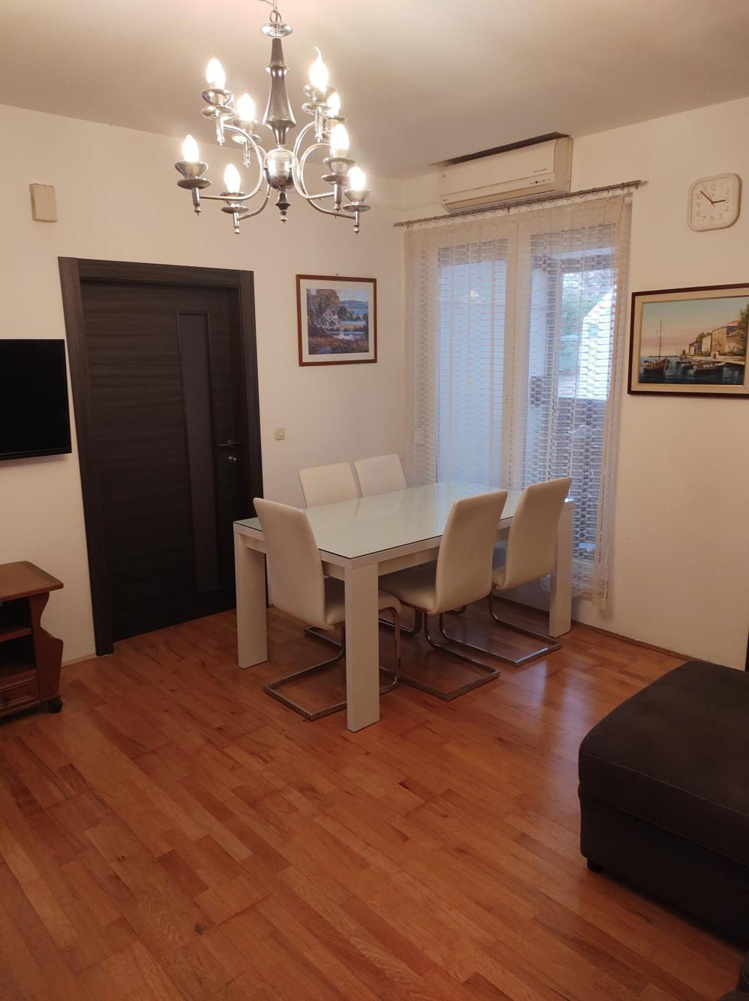 Medo Apartment Новиград Екстериор снимка