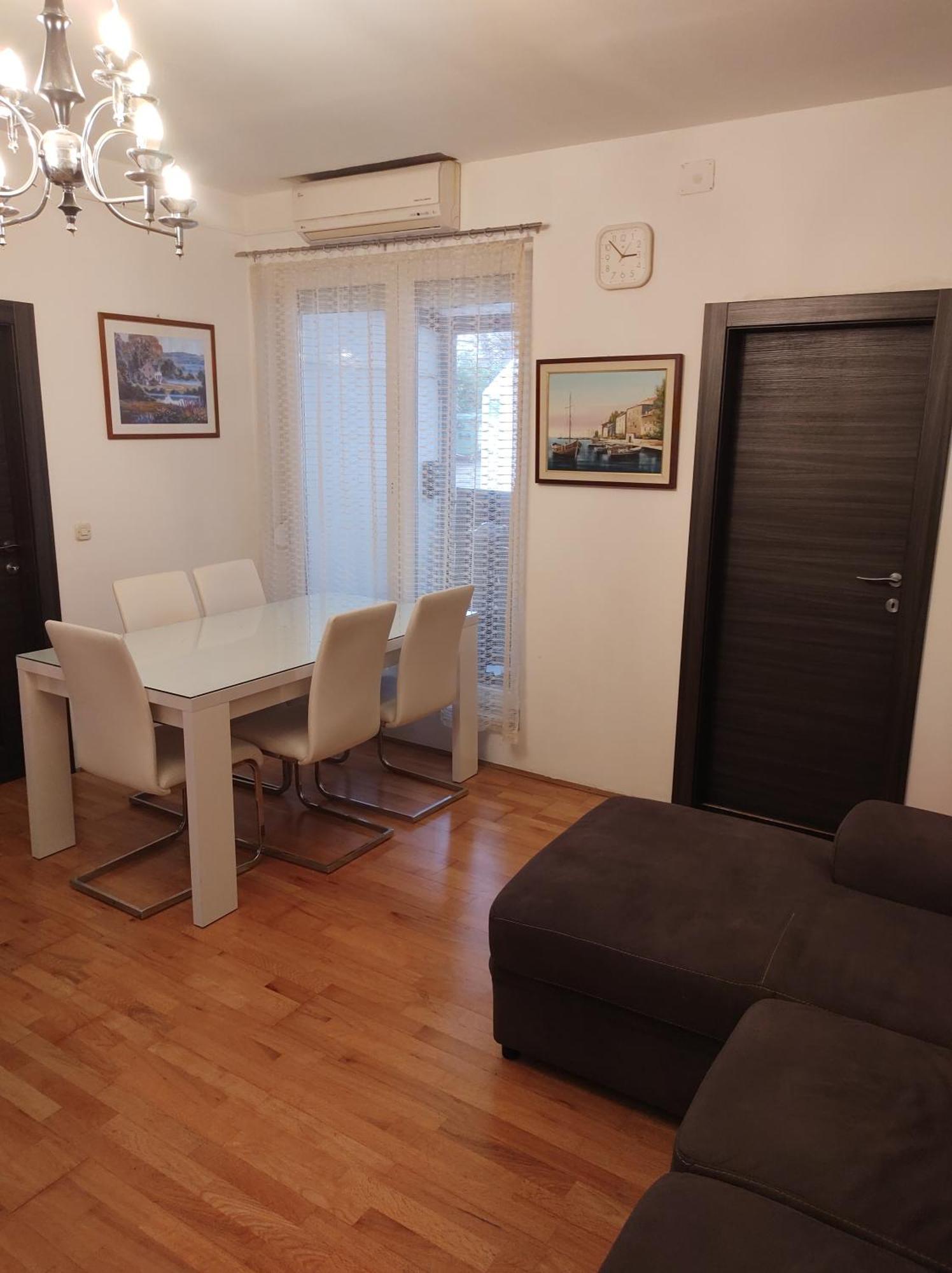 Medo Apartment Новиград Екстериор снимка