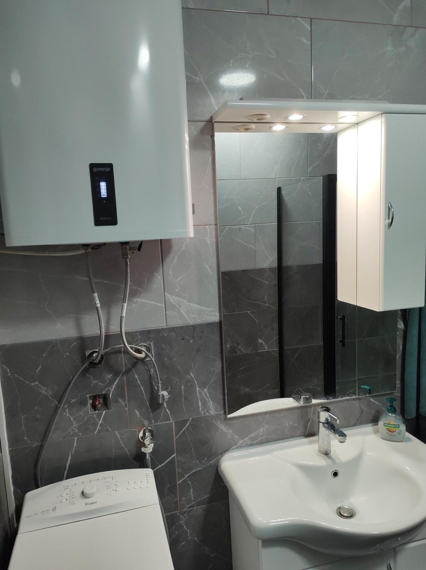 Medo Apartment Новиград Екстериор снимка