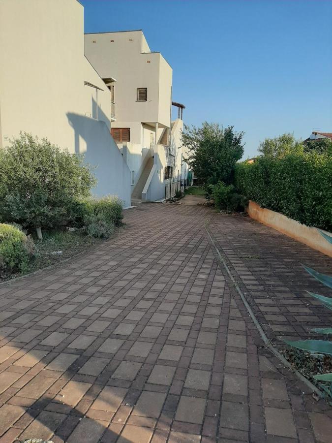 Medo Apartment Новиград Екстериор снимка